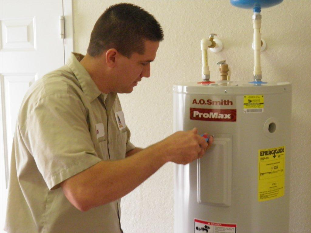 Dịch vụ sửa máy nước nóng tại quận 1 - Sửa chữa máy nước nóng nhanh